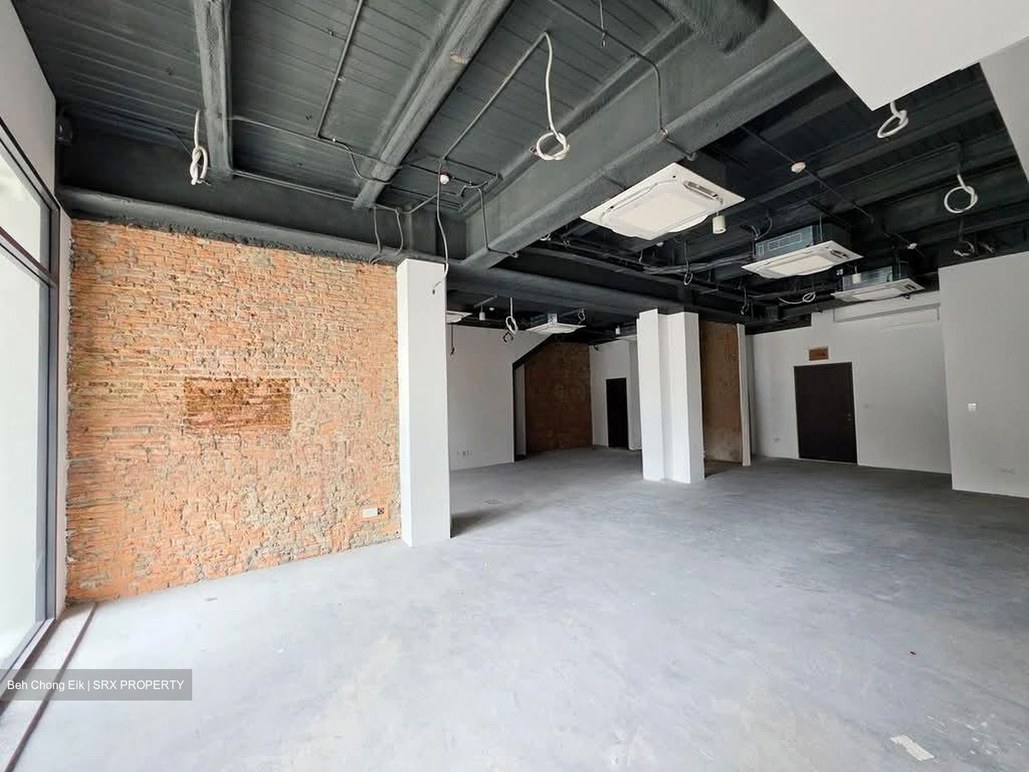 Serangoon Road (D8), Shop House #596882141